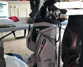 Full set of Callaway clubs in a Ping golf bag