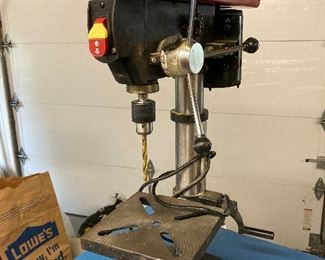 Tabletop drill press