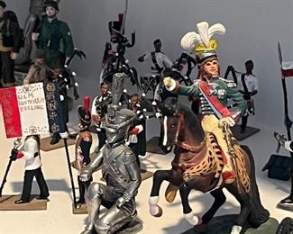 Hand enameled cast iron soldiers 