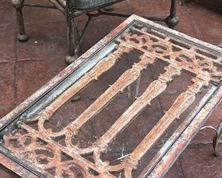 Top view of grate table 