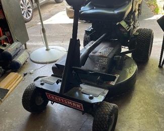 Craftsman riding lawnmower