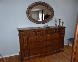 Dresser & decorative mirror