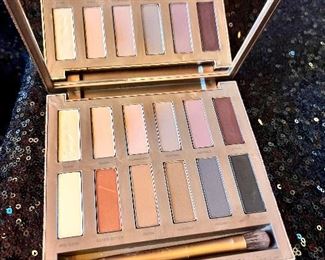 Urban Decay Naked Ultimate Basics Palette 