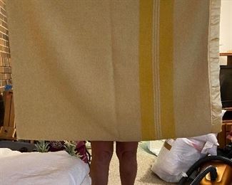 Hudson bay blanket