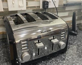 4 Slot Black & Decker Toaster