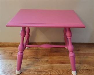 Pink End Table 20x14x18