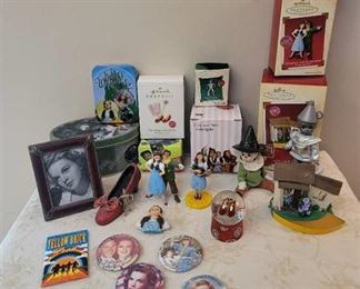 Wizard of Oz Decor, Madame Alexander Dolls, Water Globe, Keepsake Ornaments, and Pewter Tinman