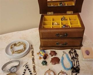Jewelry Box and Contents - Includes (2) Very Old Cameos