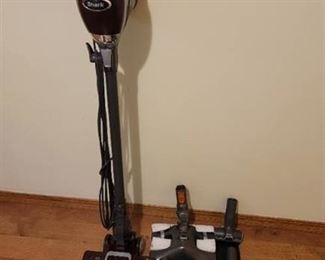Shark Rocket Deluxe Pro Floor Care System with Attachments (powers on)