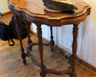 Antique Oval Parlor Table With Carved Floral Accents, 29" x 34" x 22"