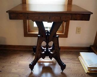 Antique Oak Accent Table With Carved Accents, 30" x 25" x 21"