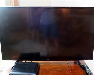 LG 43" Smart LED Television, Model 43UH6100-UH, With Remote