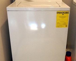GE Top Load Clothing Washer, Model GTWN4250D1WS, 42" x 27" x 25.5"