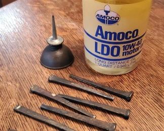 Amoco Motor Oil Drinking Glass, Miniature Oiler And Antique Square Nails