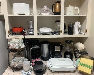 Kitchen appliances 