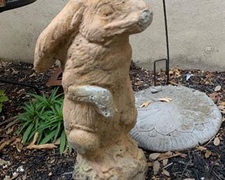 Bunny garden statue 
