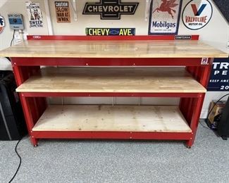 Craftsman Red Work Bench 72in x 41.25in x 24in