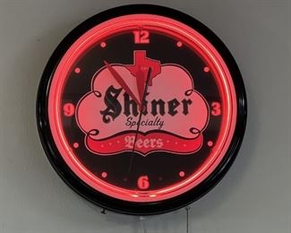 Shiner Beer Clock / Advertising Bar Sign 20in d