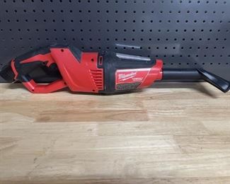 Milwaukee Brand Compact Vacuum w/ Lithium Ion Battery