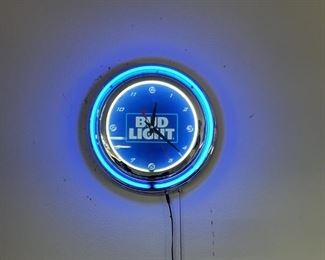 Neon Bud Light Clock Bar Sign