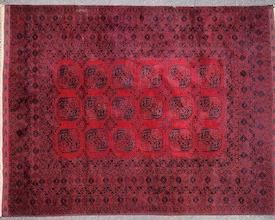 Vintage hand knotted Persian area rug