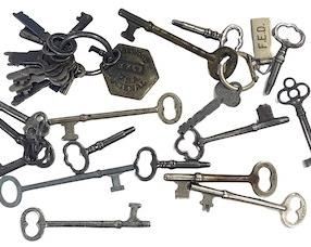 Antique Key Lot