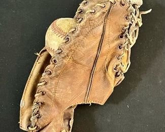 Vintage Baseball Glove