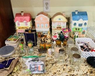 Cannister Set / Misc. Salt-Pepper Sets