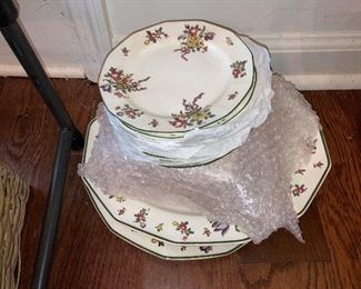 $200 - Set of Royal Doulton “Old Leeds Sprays” (have more pieces)
