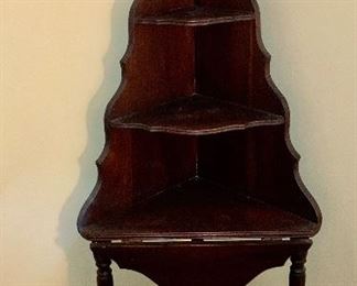 $150 - Hand made corner shelf from Natchez 