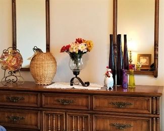 Matching wood dresser and 2 mirrors