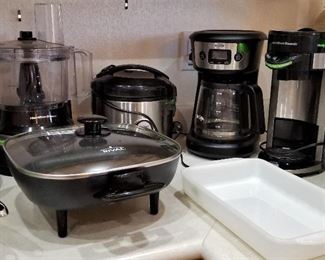 Coffee pots, electric skillet, food processor, and more...