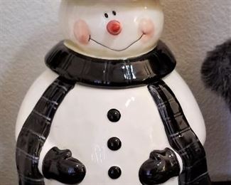 Cookie jar ceramic snowman