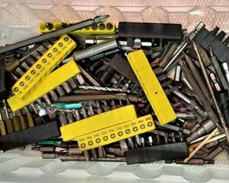 Phillips and flat blades for drills