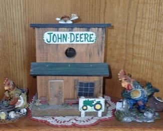 JOHN DEERE BIRD HOUSE