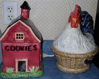 CHICKEN & BARN COOKIE JARS