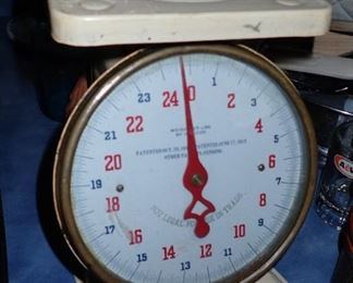 VINTAGE SCALE