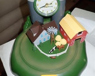JOHN DEERE FARM CLOCK