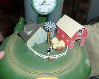 JOHN DEERE CLOCK