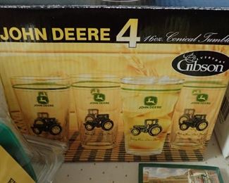 JOHN DEERE GLASSES