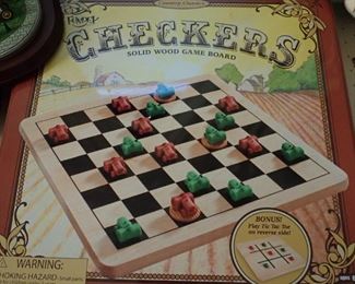 JOHN DEERE CHECKERS