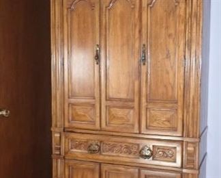 OAK ARMOIRE
