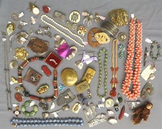 Loads of Jewelry at this sale from all eras and a fantastic collection of pieces by  studio artist Linda Thompson