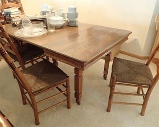 TABLE AND 8 CHAIRS & LEAVES