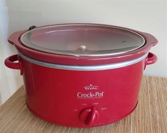 CROCK POT