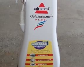 BISSELL FLOOR CLEANER
