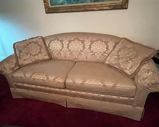 Craftmark Gold Damask Sofa in excellent condition, 88" x 36" by 19" to seat and 35" to back