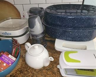 Large roaster, Corning Ware, Ninja and hand chopper