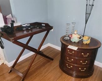 Wood tray table and oval side table