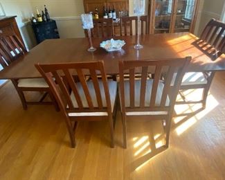 Dining Table w/Six Chairs